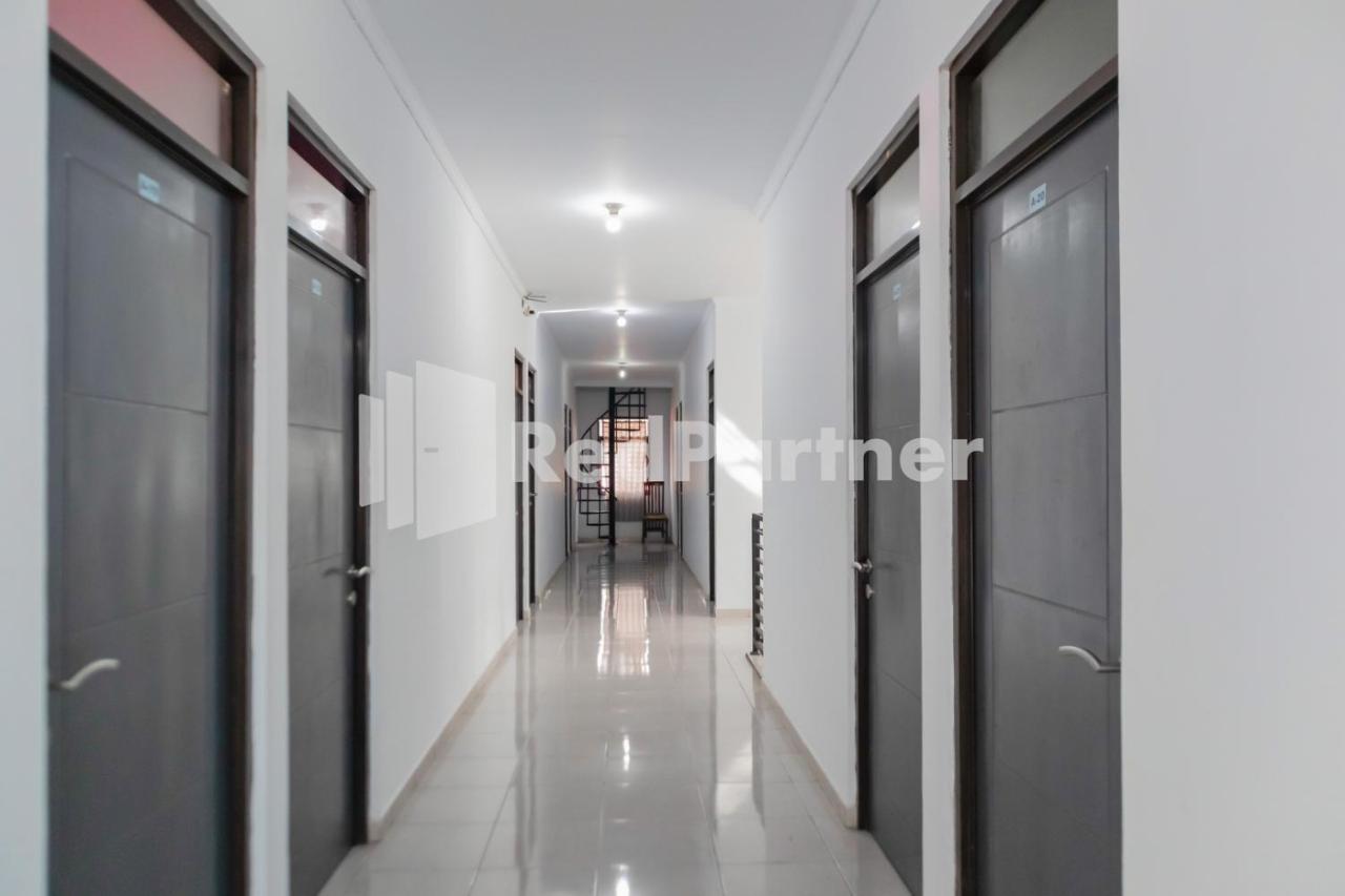 Oyo 2770 Zleepy Wisma Khazri Bogor Eksteriør billede