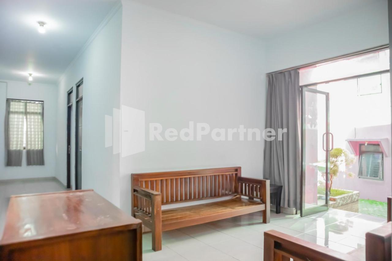 Oyo 2770 Zleepy Wisma Khazri Bogor Eksteriør billede