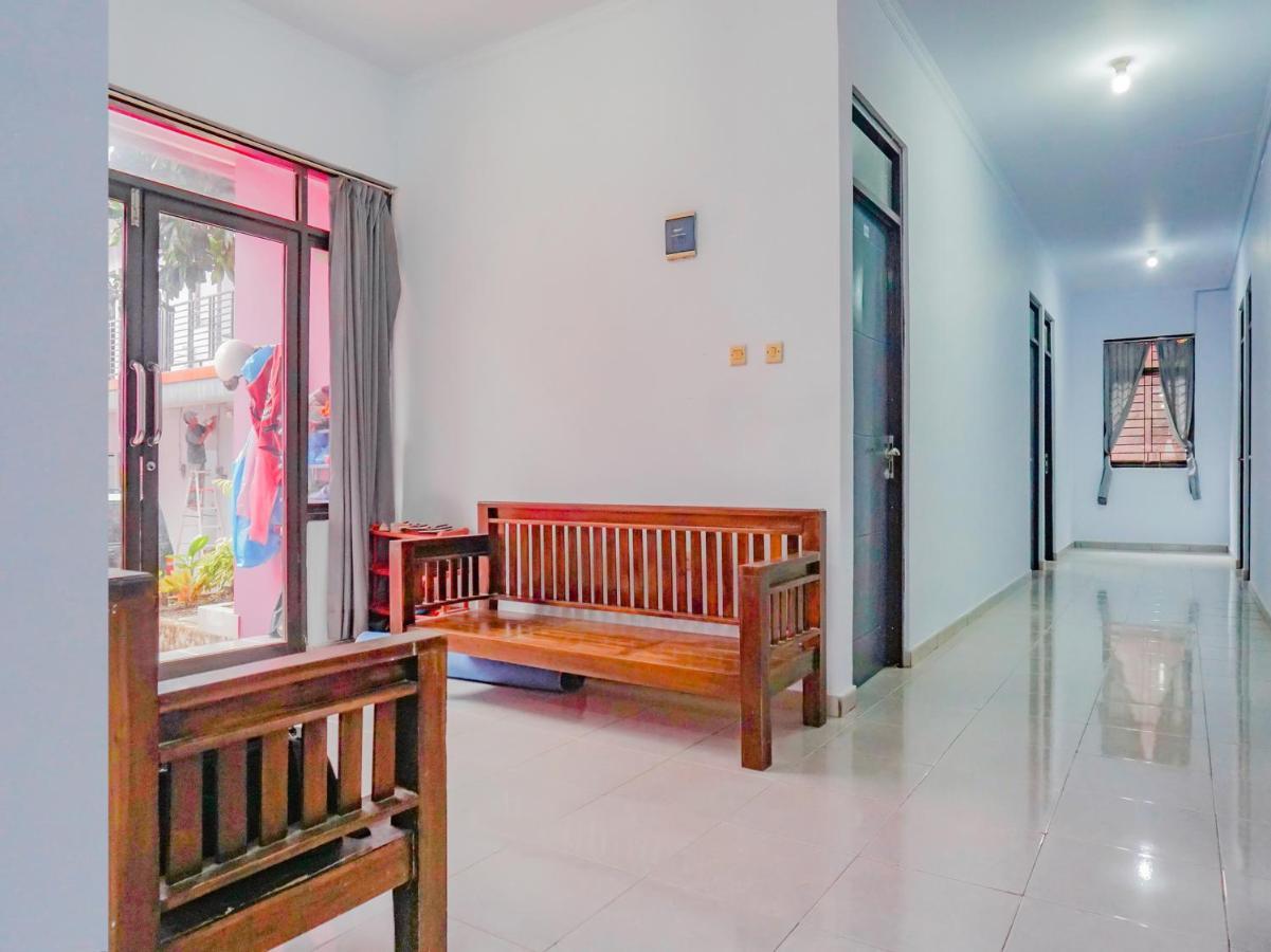 Oyo 2770 Zleepy Wisma Khazri Bogor Eksteriør billede