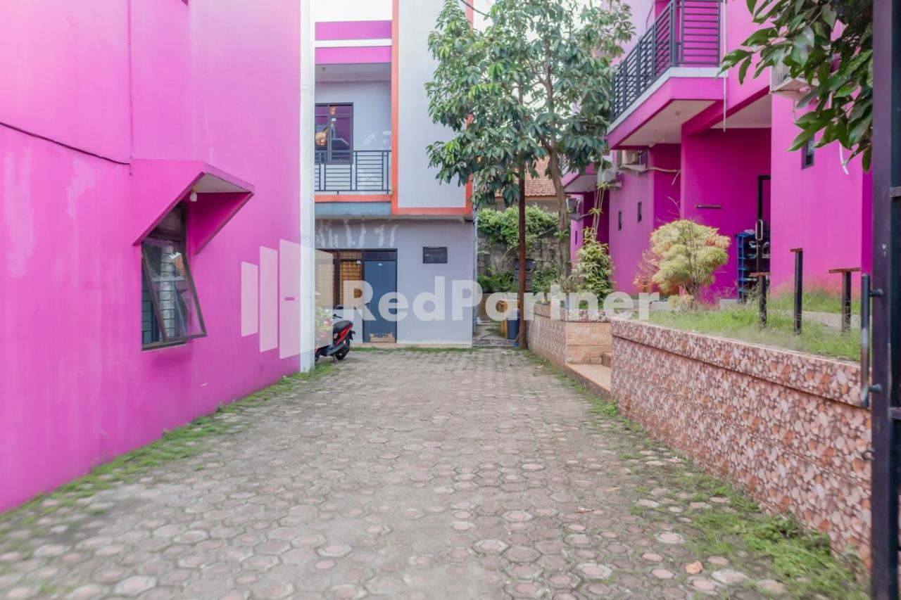 Oyo 2770 Zleepy Wisma Khazri Bogor Eksteriør billede